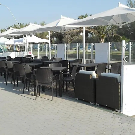 Pepita Flats アパート *